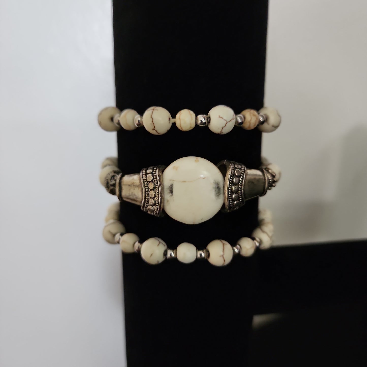 3 Howlite Bead Bracelet