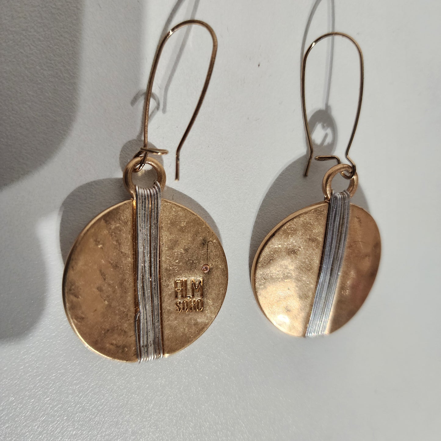 Robert Lee Morris Earing