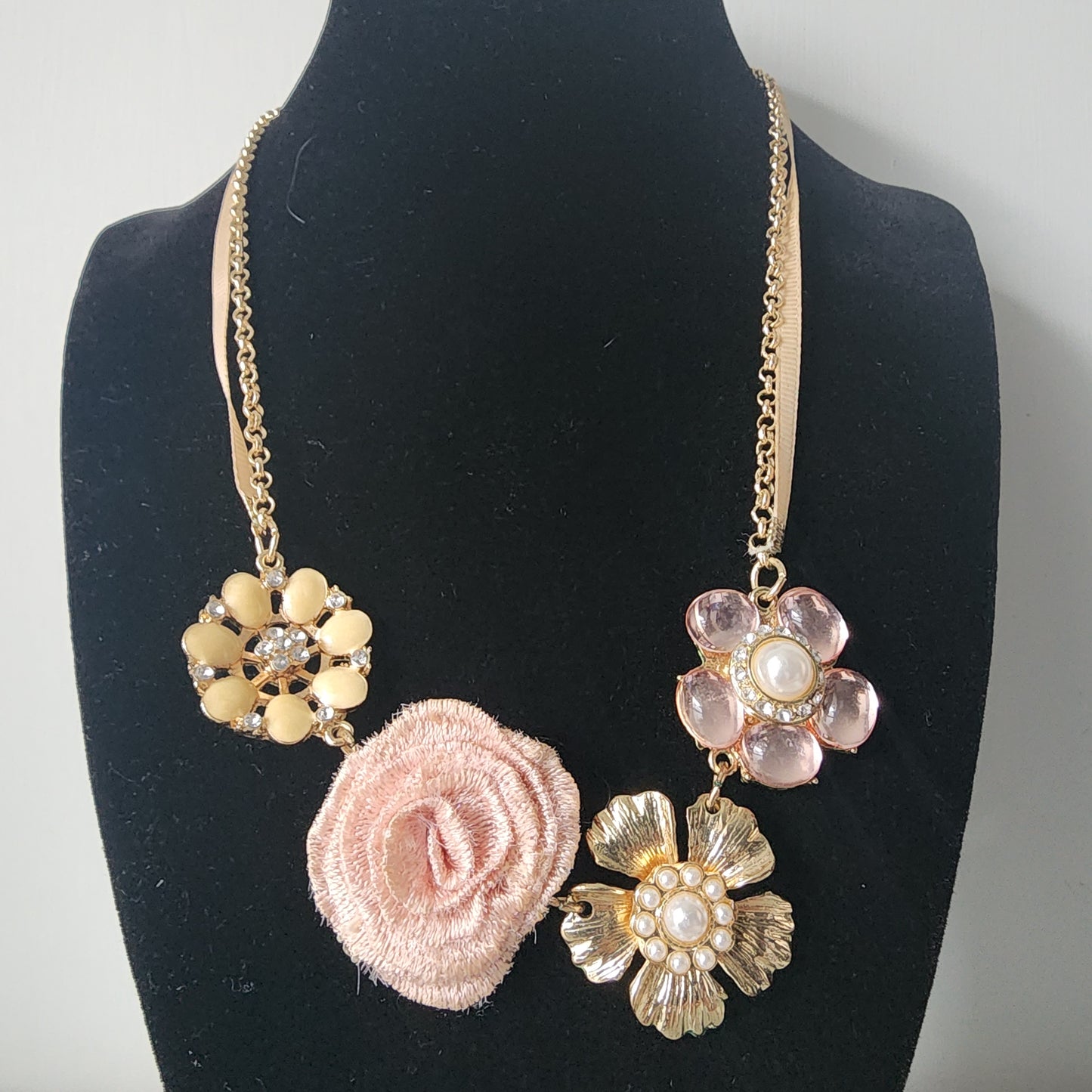 Flower Necklace