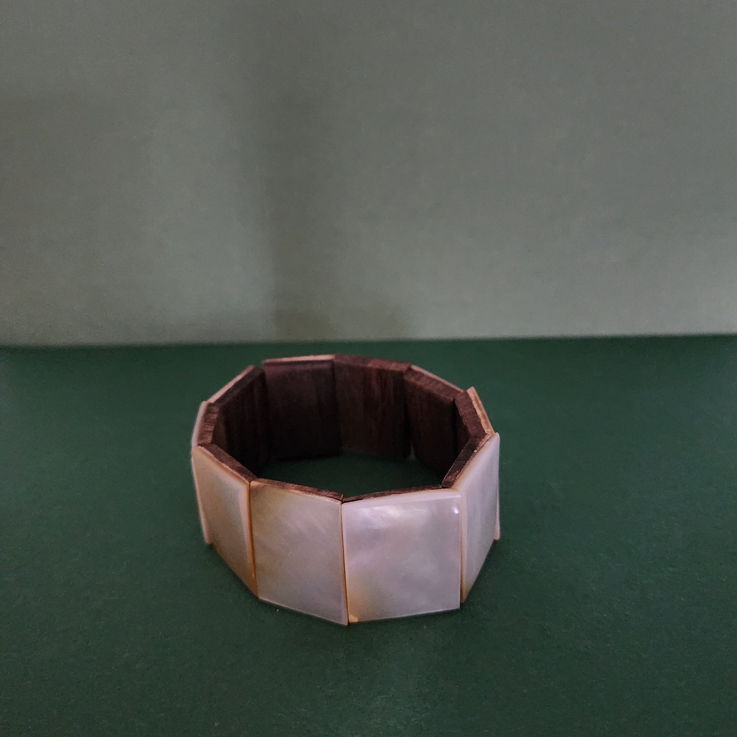Mother of Pearl Stretch Bracelet