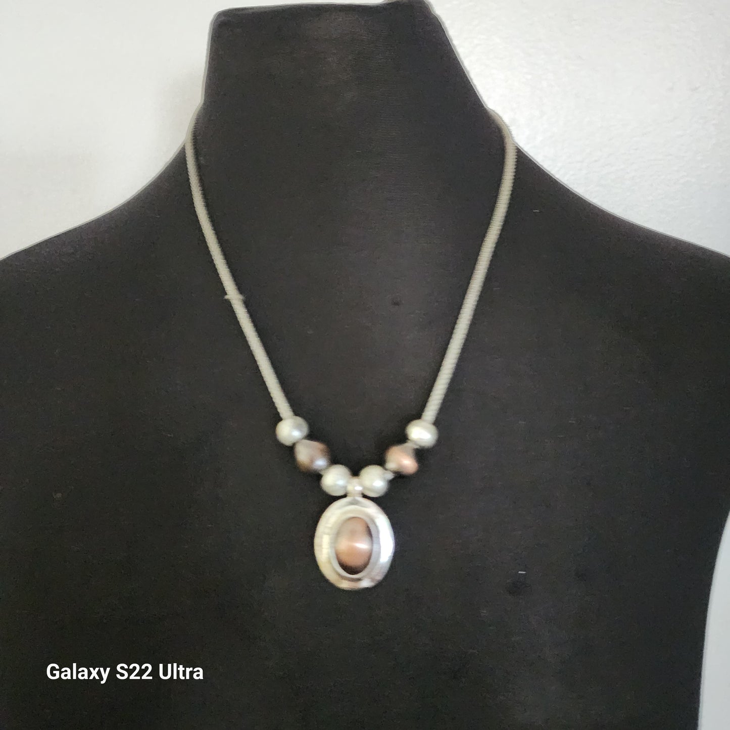 Liz Claiborne Vintage Necklace