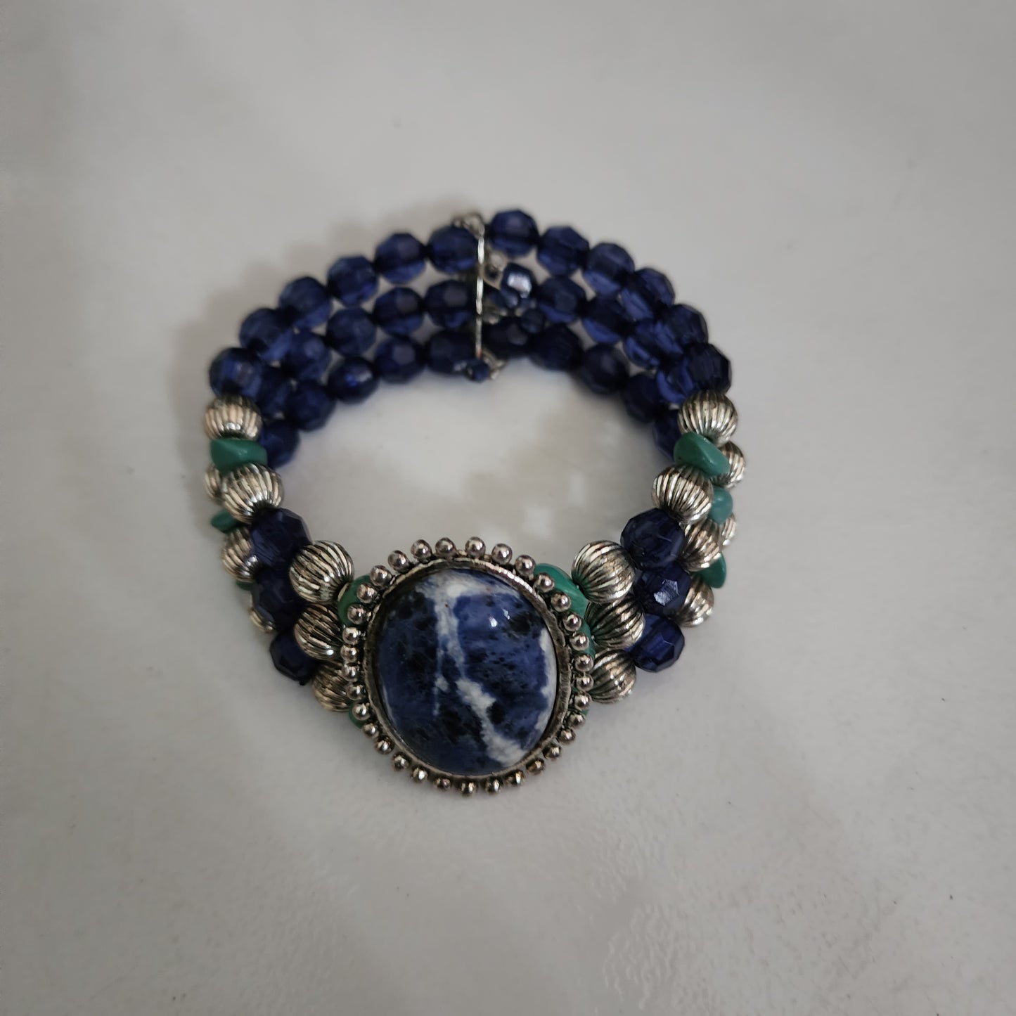 Wired Vintage Blue Bracelet