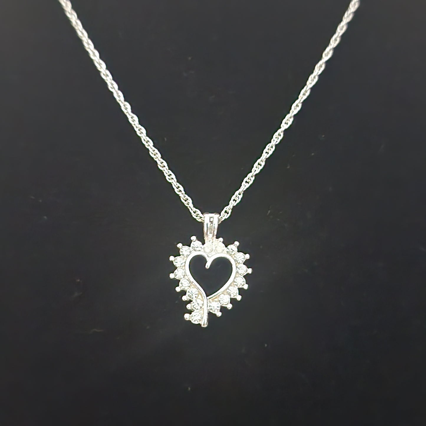 Vintage Rhinestone Heart Pendant Necklace