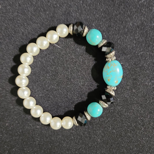 Facet and Faux Pearl bracelet