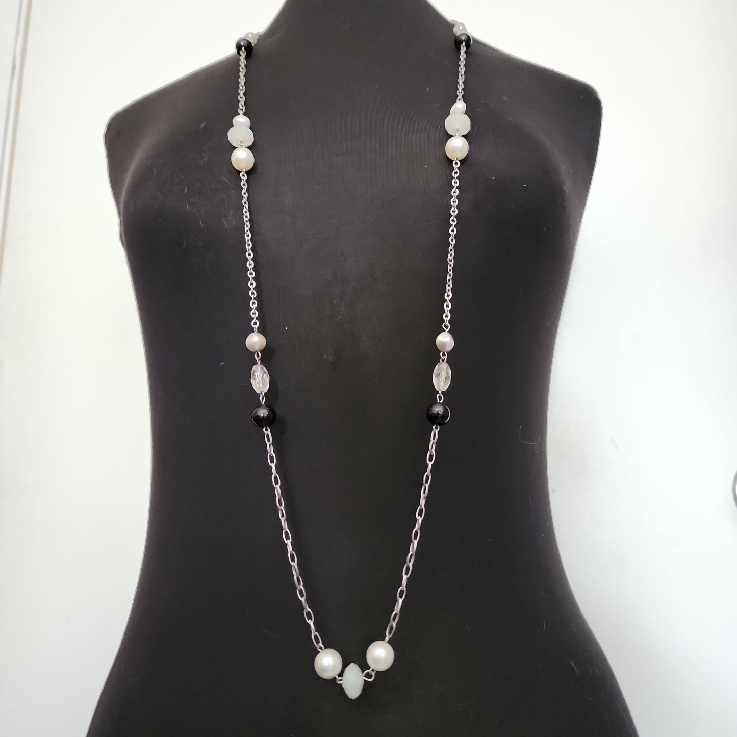 1 Strand faux Bead Necklace