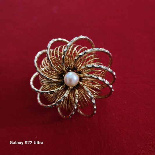 Vintage Wired Art Brooch
