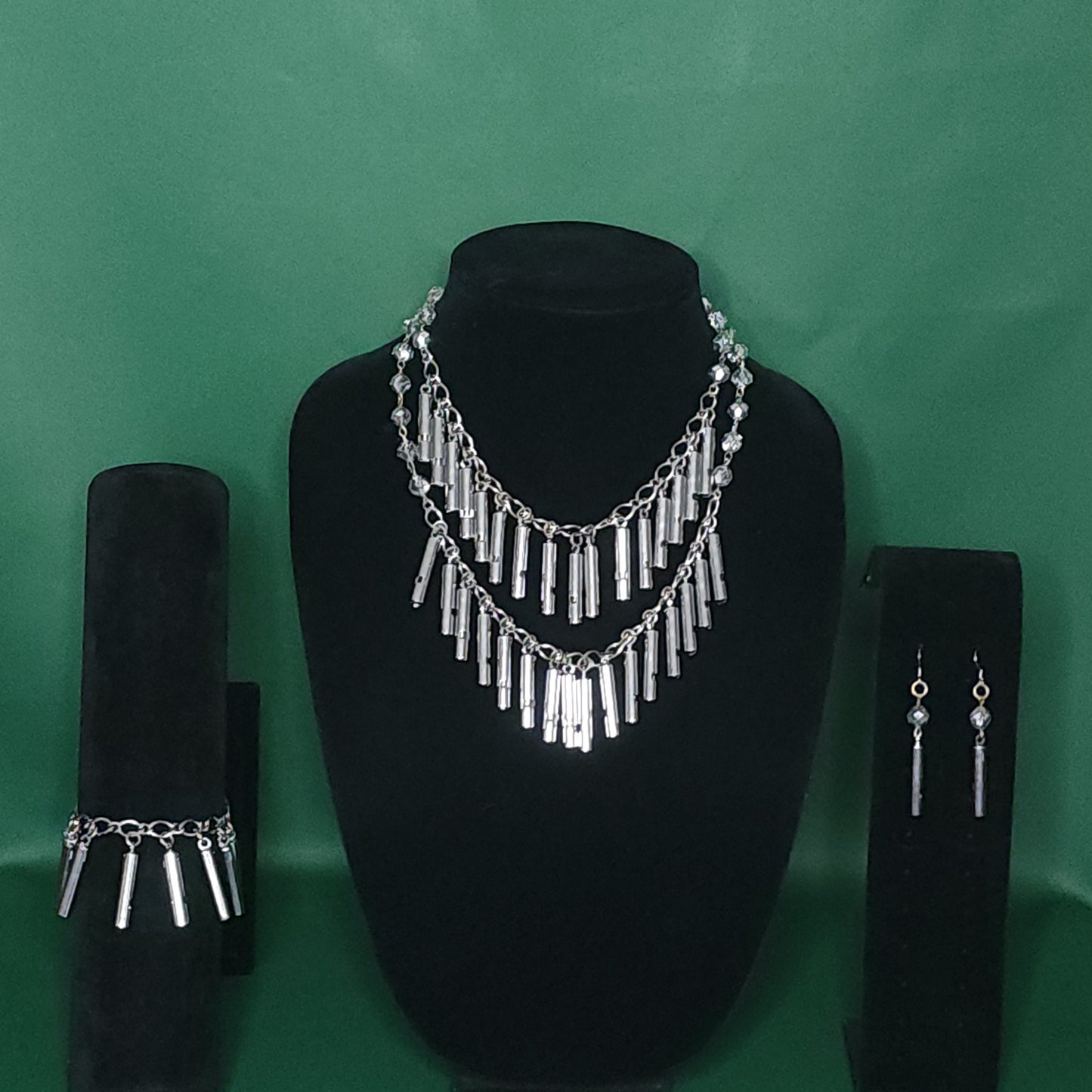 Necklace, Bracelet and Earing Set