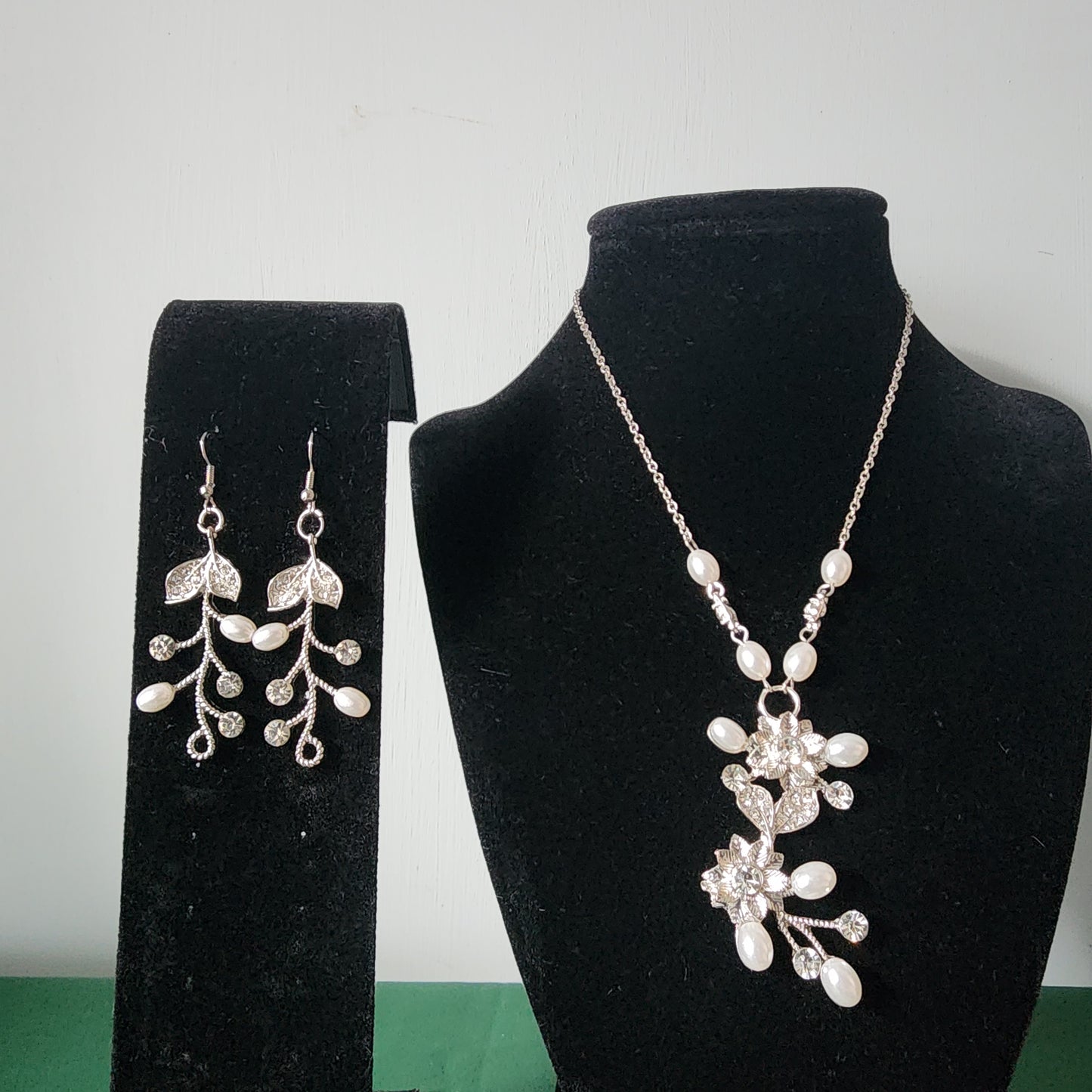 Pearl Wedding Set