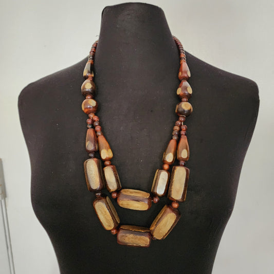 Vintage Wood Bulky Necklace