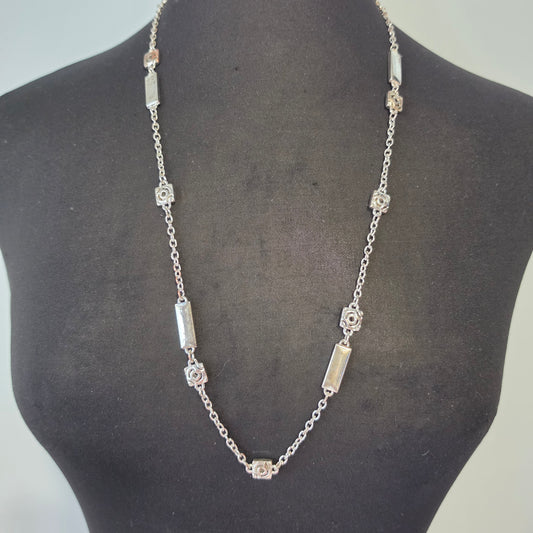 Liz Clairborne Necklace