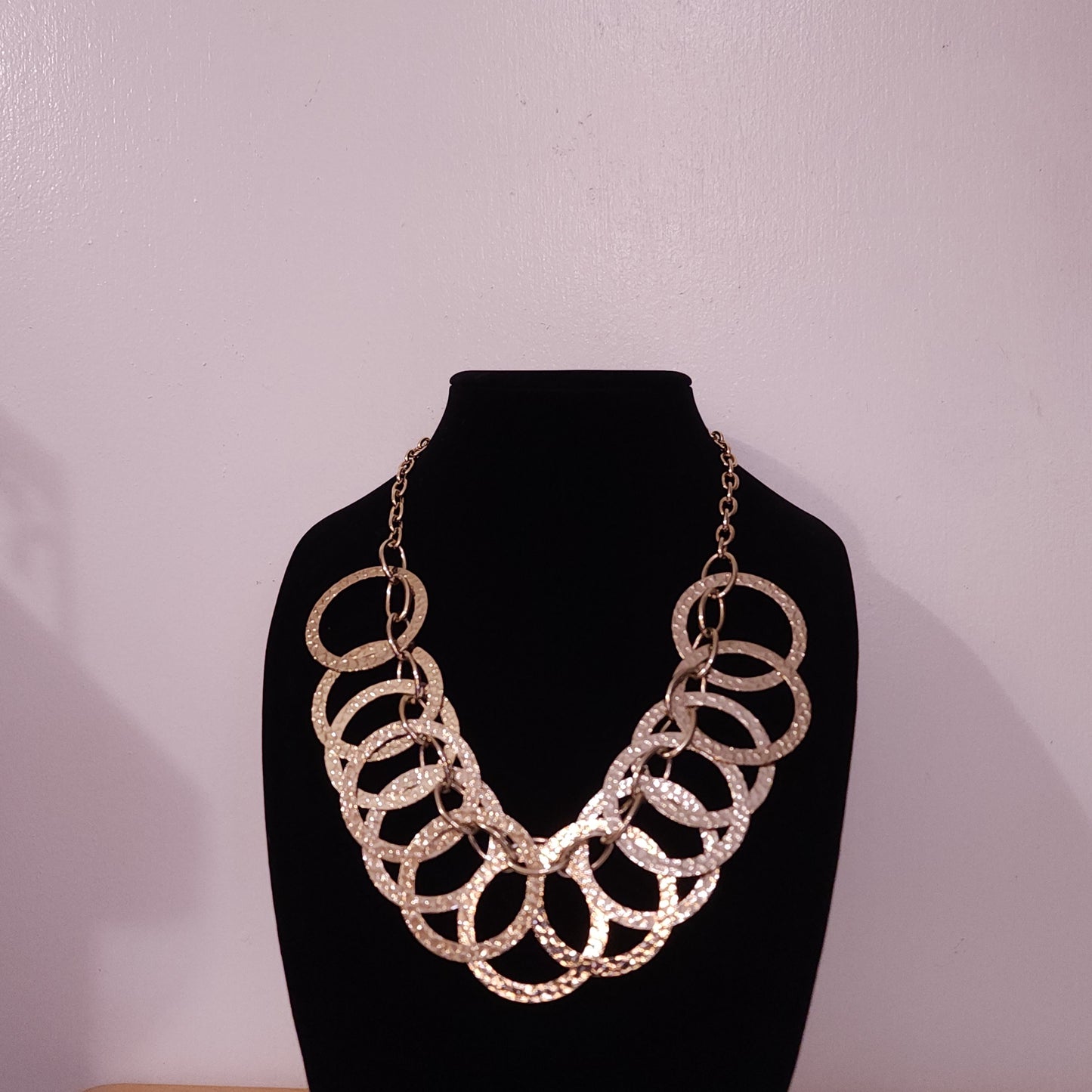 Overlapping Circle Necklace
