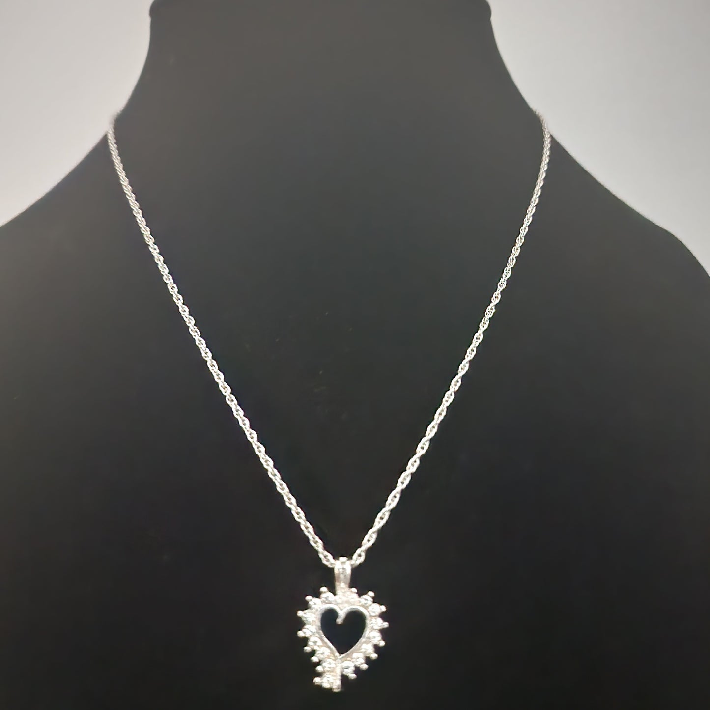 Vintage Rhinestone Heart Pendant Necklace