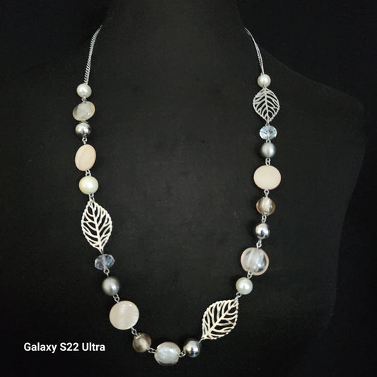 Retro Beaded Boho Necklace