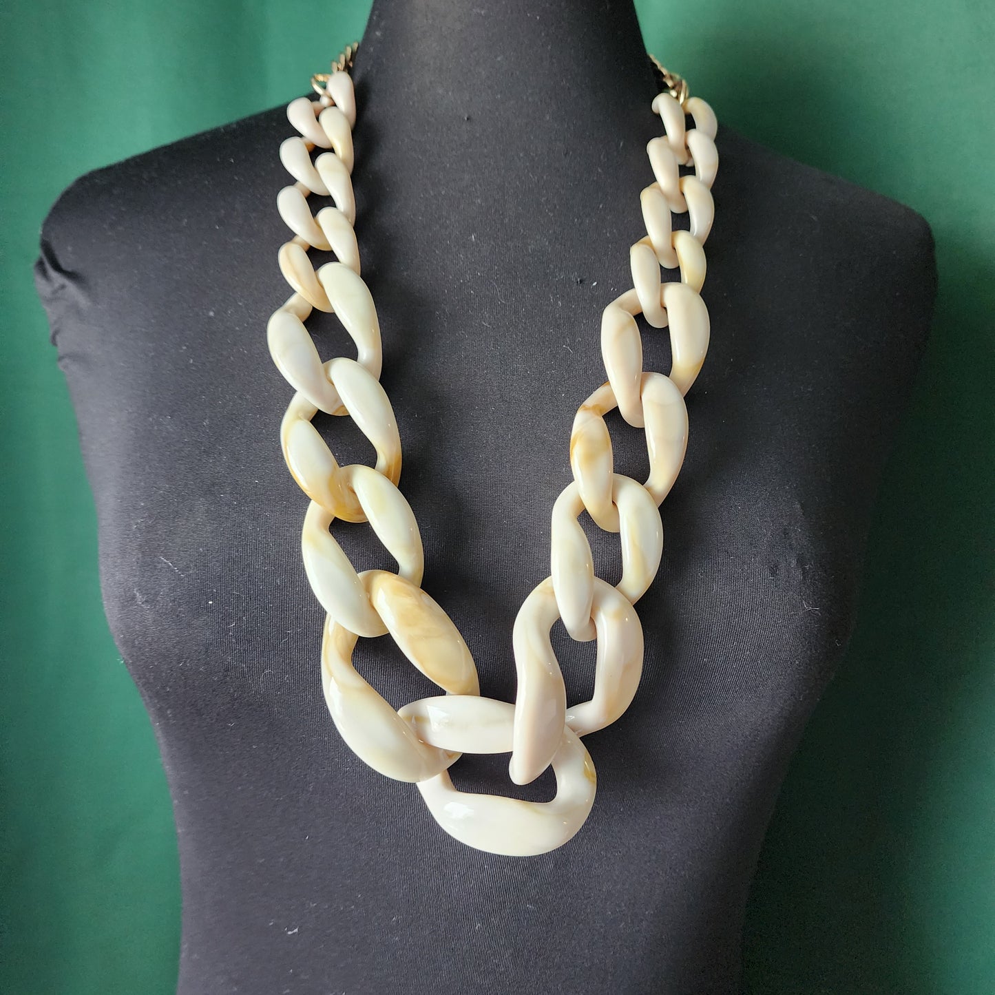 Chunky Marble Chain Necklace