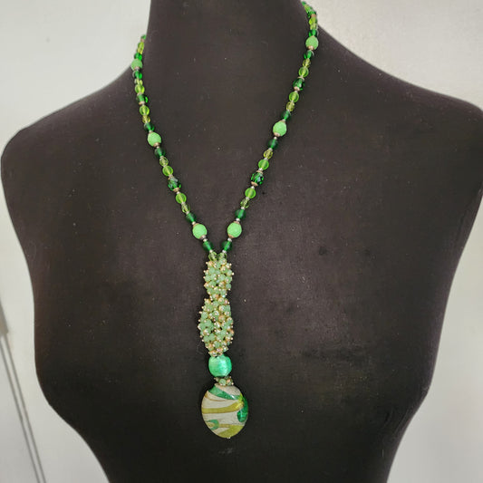 Green Glass Vintage Necklace